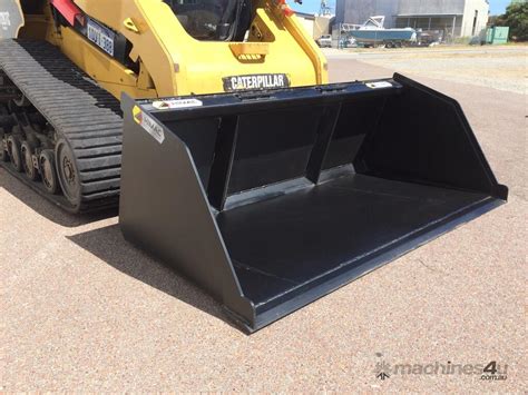 large capacity skid steer bucket